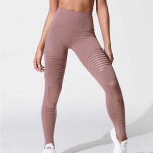 ALO Yoga Mauve Leggings